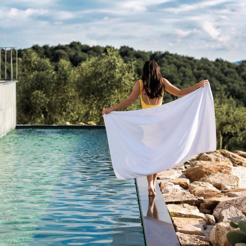 Strand & Badhanddukar Clean Ocean